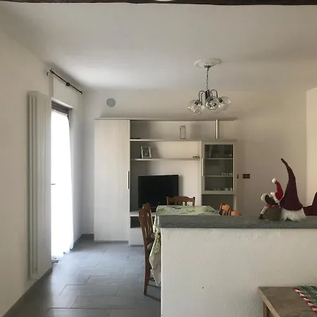 Casa Ex Bar Fiolet Apartment Gignod