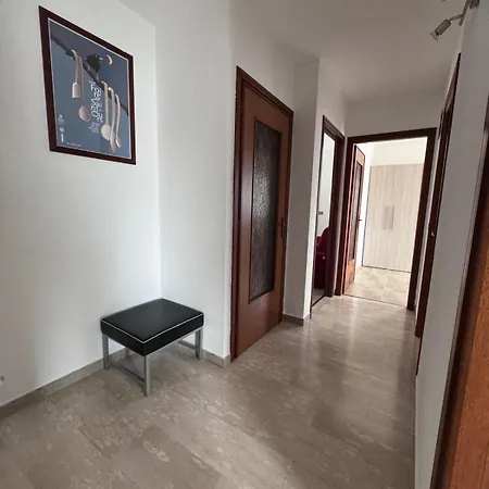 Casa Ex Bar Fiolet Apartment *